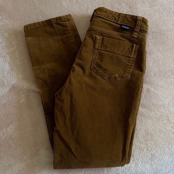 Patagonia Pants - women’s patagonia corduroy brown pants